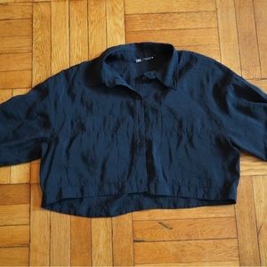 Black crop top blouse